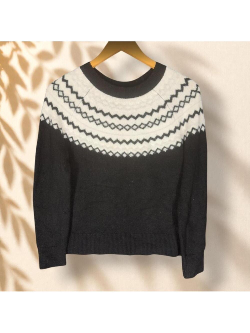 Banana Republic Sweater Pullover Women PS Petite Black Striped Knit Long Sleeve